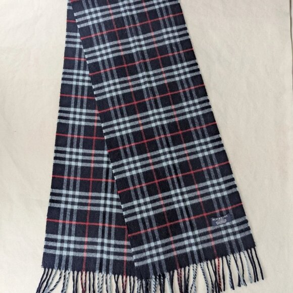 Burberry Unisex Lambswool Scarf Blue – Classic Check – Authentic – Fast Ship - Picture 3 of 7